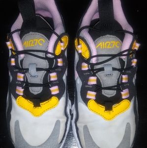 Girl's Nike Air MaX 270